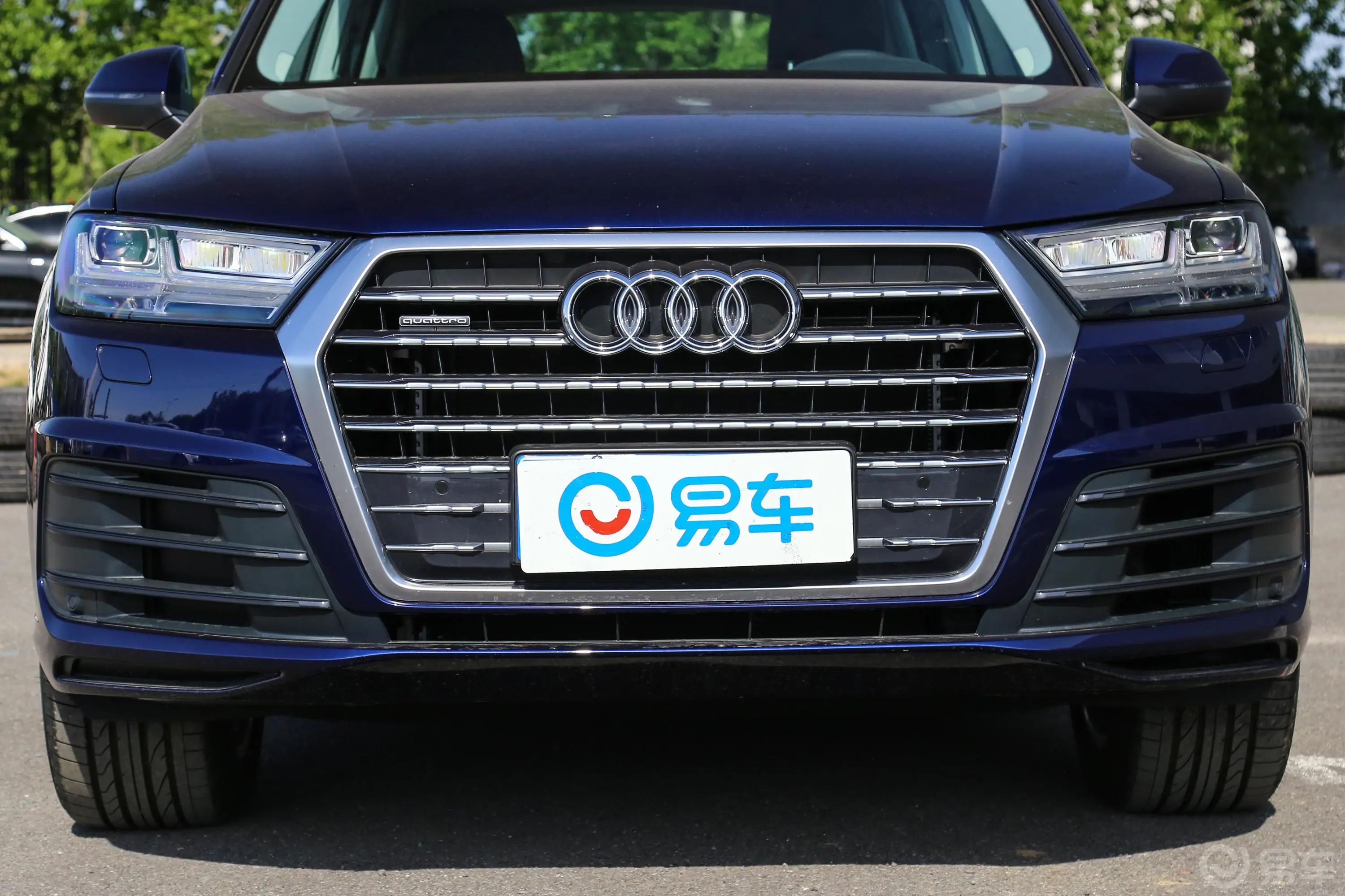 奥迪Q755 TFSI S line运动版外观