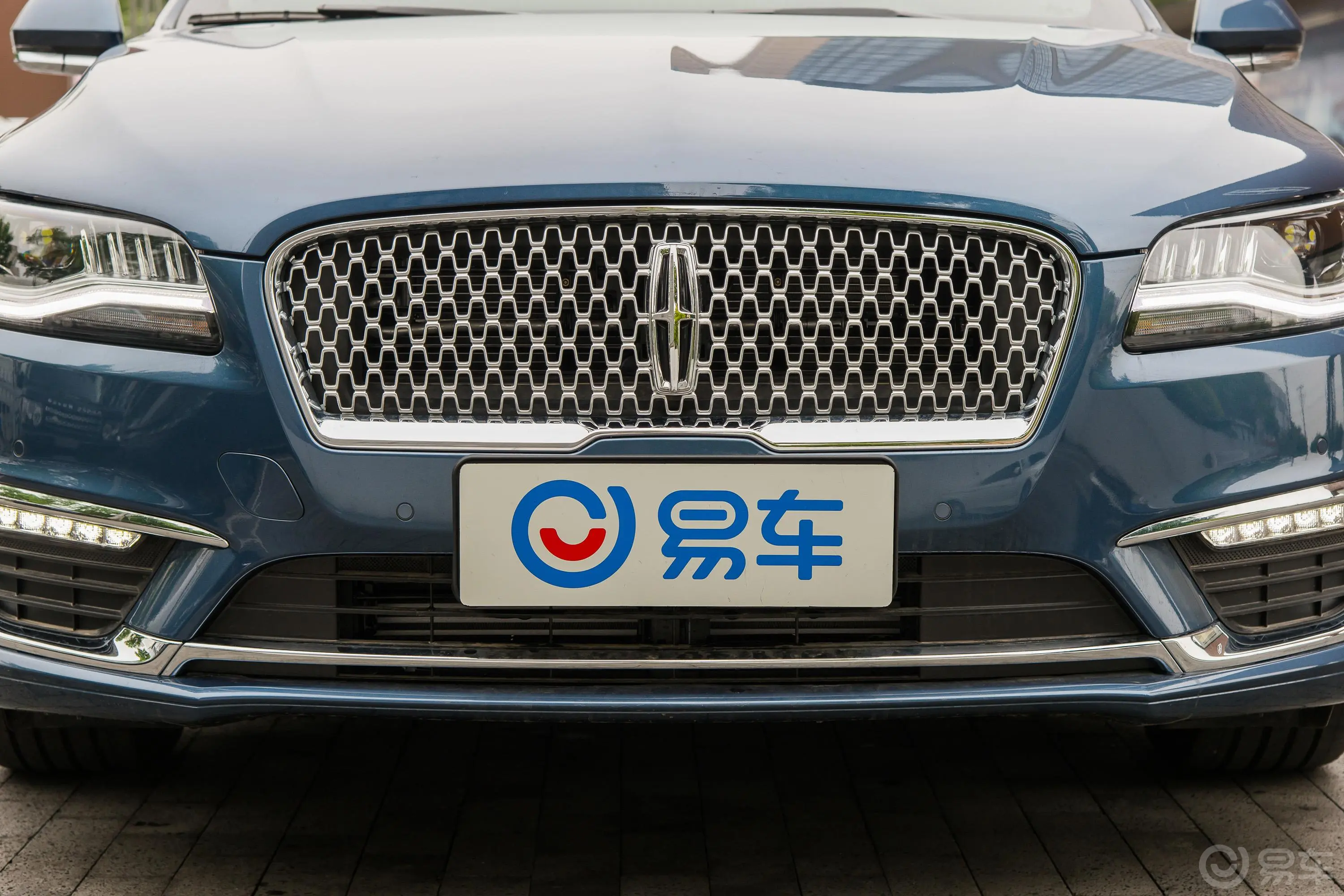 林肯MKZ2.0T 尊雅版 国V外观