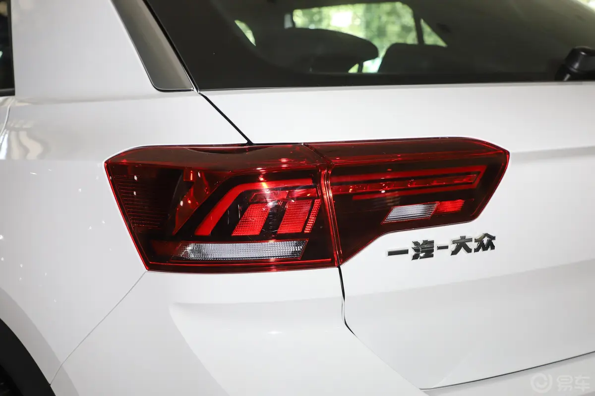 探歌280TSI 双离合 两驱 豪华型 国V外观