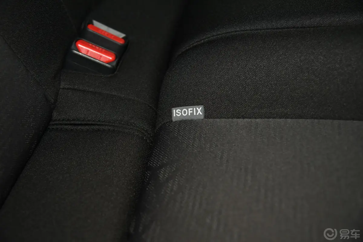 丰田C-HR2.0L CVT 豪华天窗版 国VI儿童座椅接口