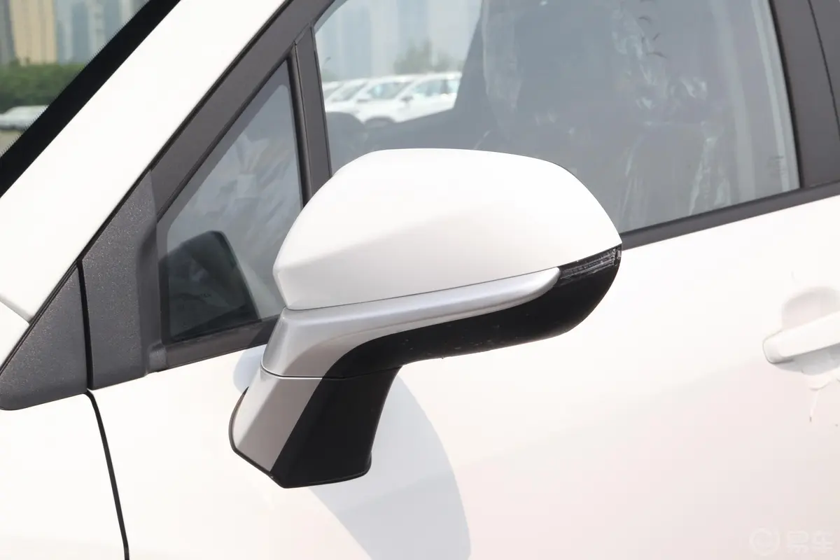 长安CS151.5L 双离合 舒适版 国Ⅵ主驾驶后视镜背面