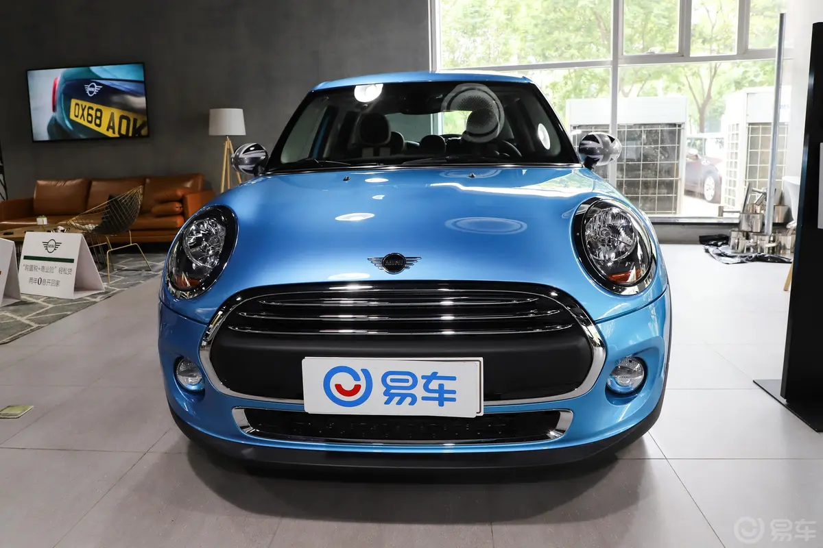 MINI1.5T ONE 双离合 五门版正前水平