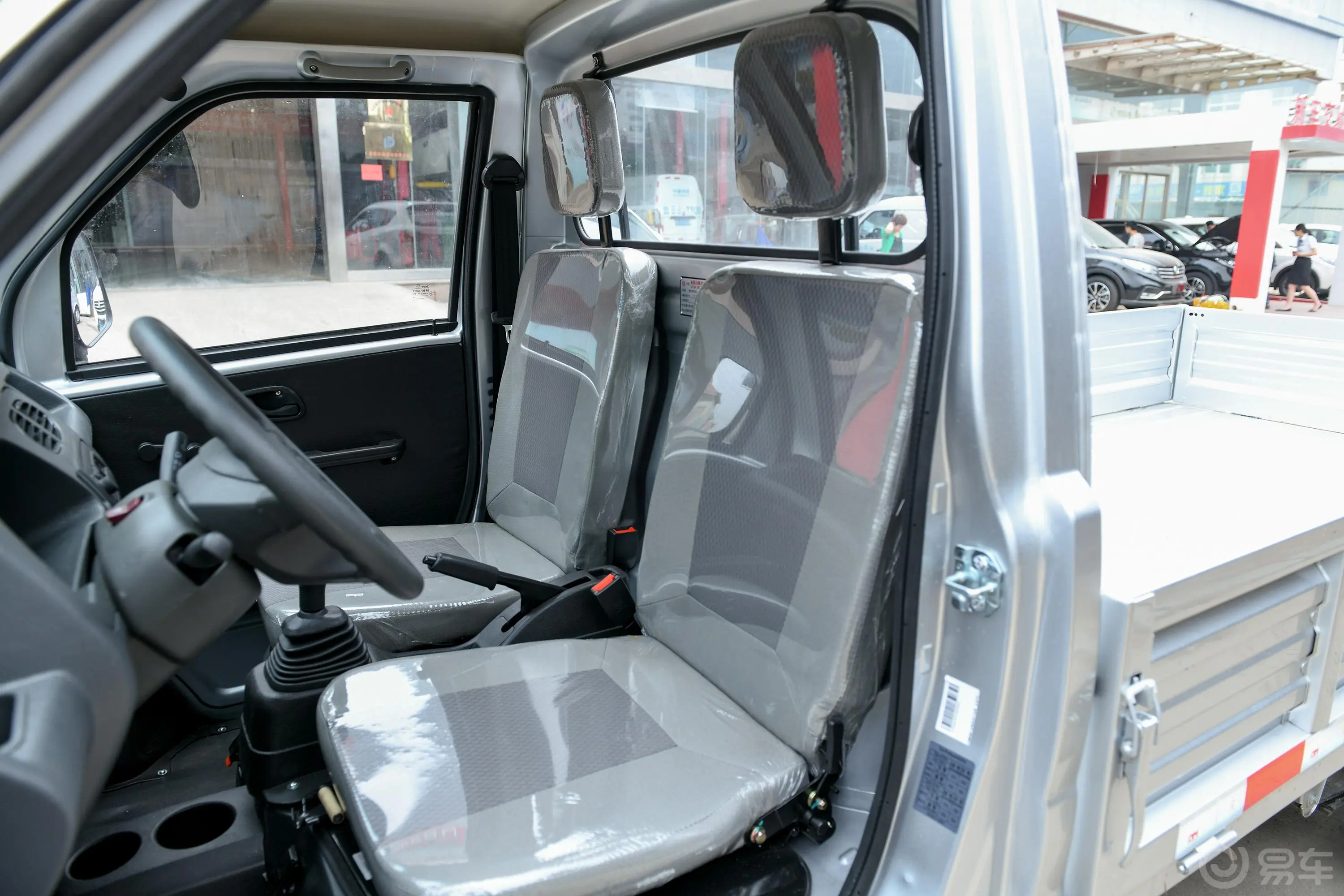 东风小康K01K01L 1.0L 手动 基本型DK10 国V驾驶员座椅