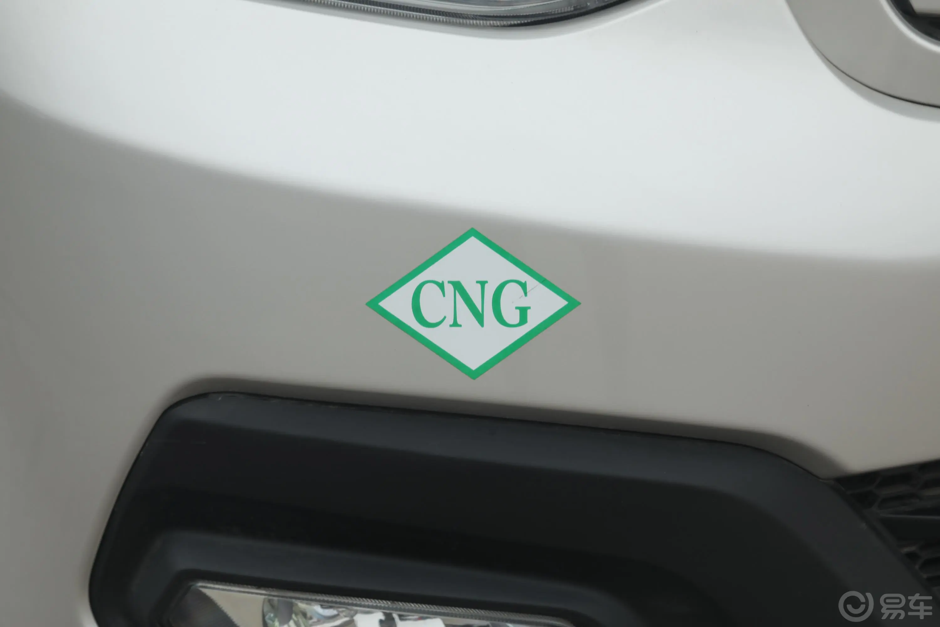 跨越王X3栏板 1.5L CNG单排货箱3200（SC1031AGD5CCNG） 国V外观