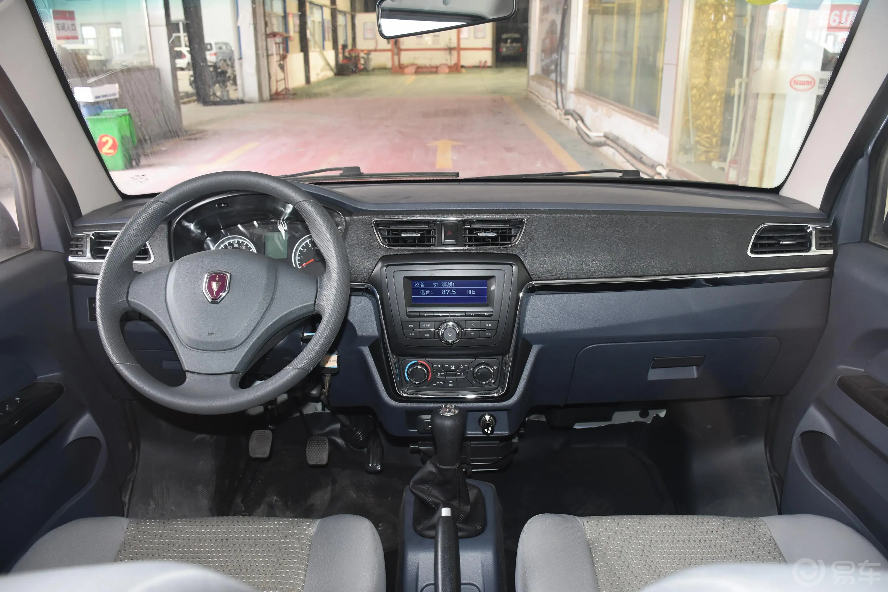 金杯小海狮X301.5L 手动 厢货舒适版 国V CNG副驾驶员车门