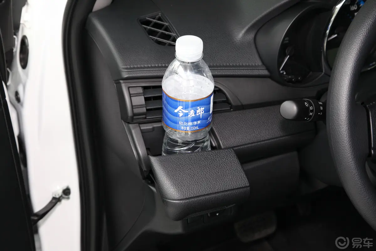 威驰1.5L CVT 创行版内饰