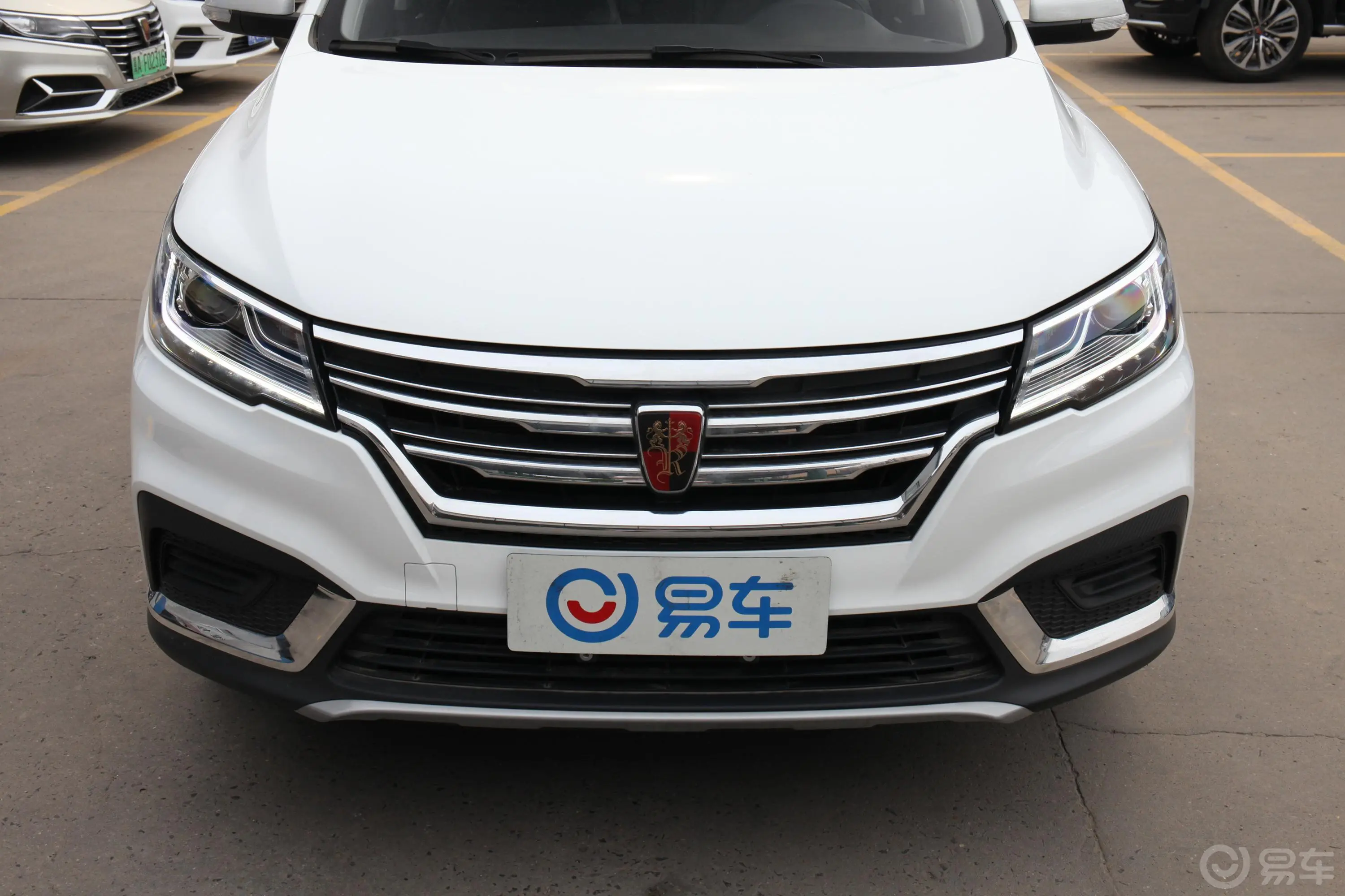 荣威RX31.6L CVT 4G互联超爽旗舰版外观