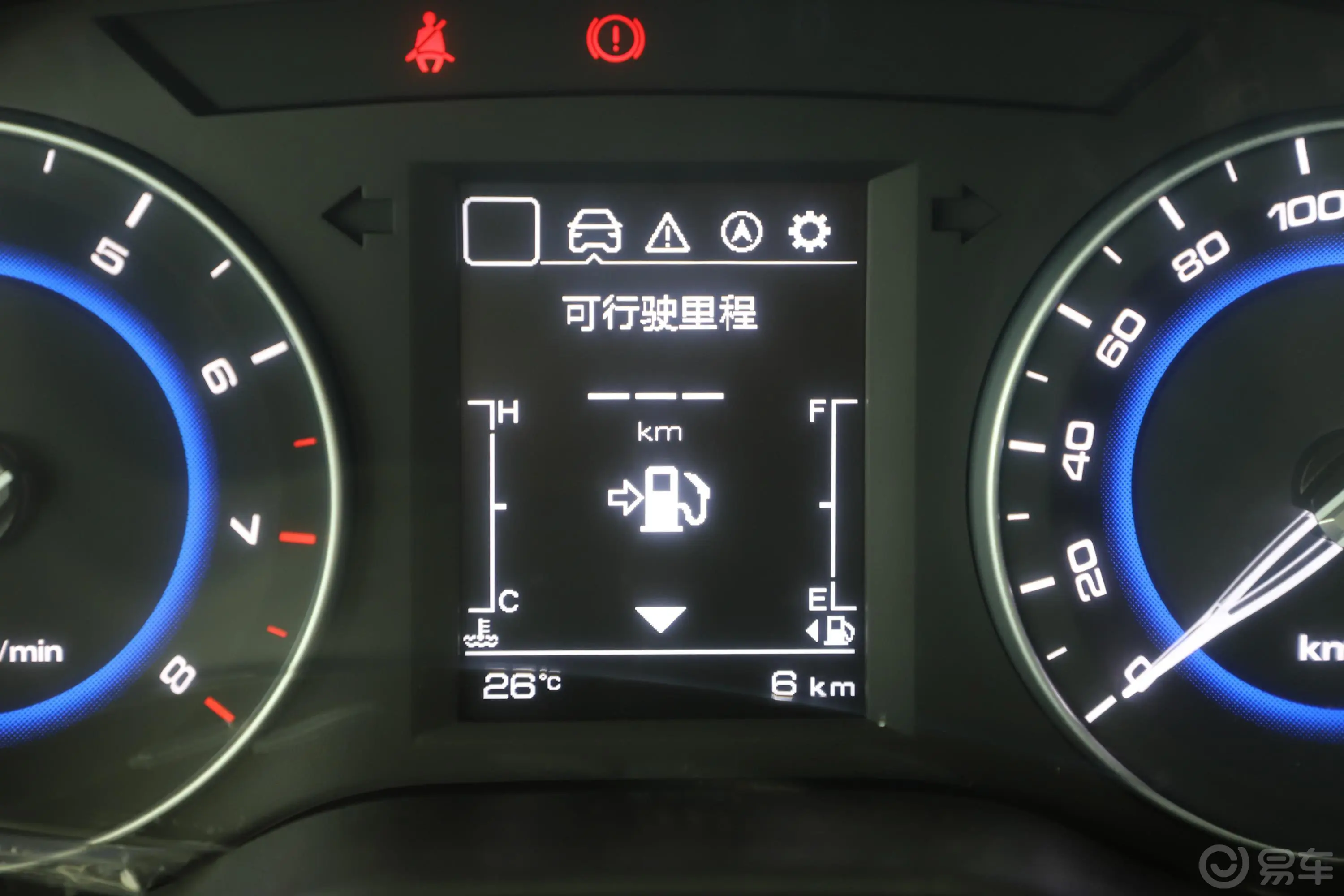 逸动DT1.6L 手动 优享型 国V内饰