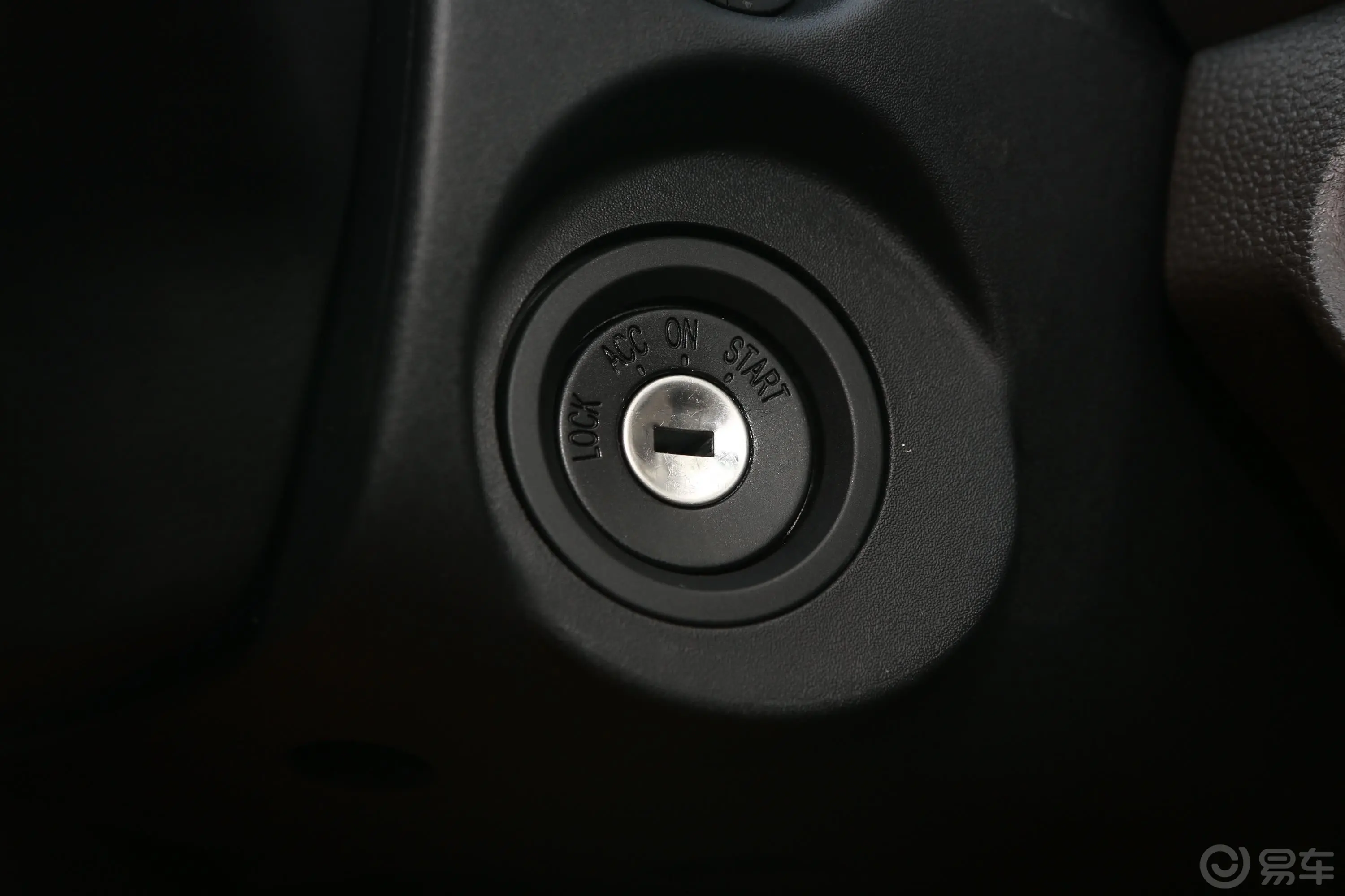 宝骏310W1.5L 手动 舒适型 国VI钥匙孔或一键启动按键