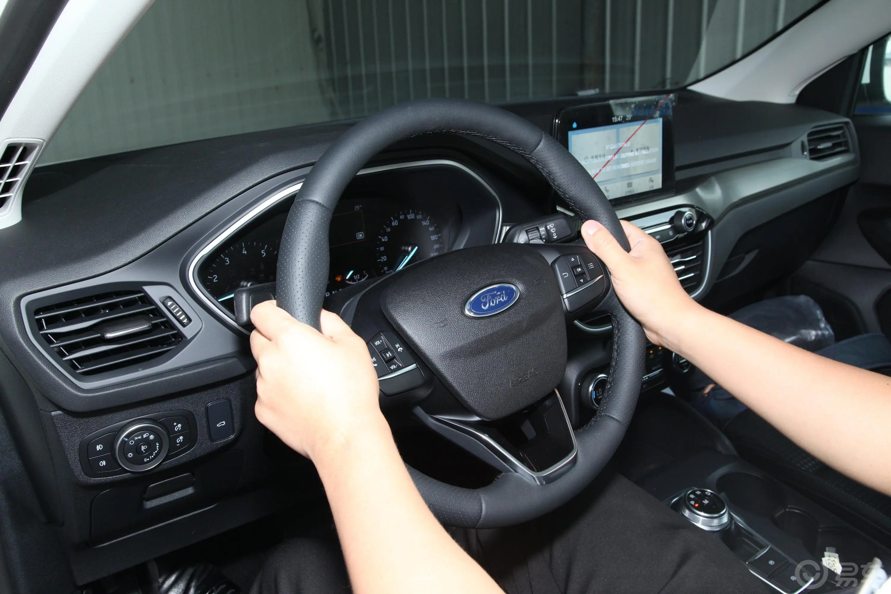 福克斯三厢 EcoBoost 180 自动 锋潮型内饰