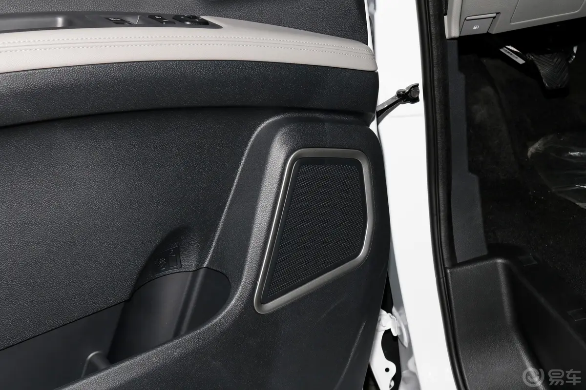 瑞风M4商旅系列 2.0L 手动 舒适型 汽油 国VI音响和品牌