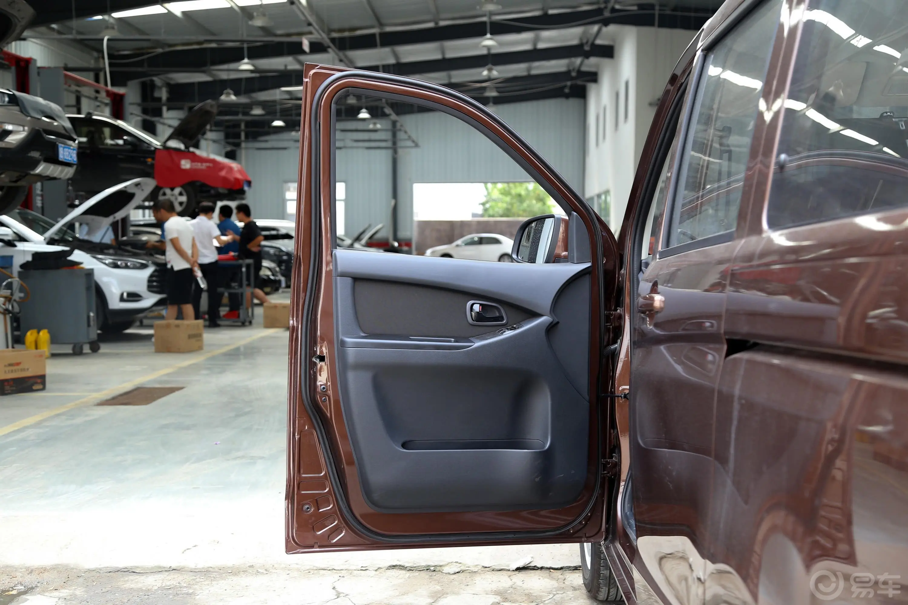 欧诺S欧诺S 1.5L 手动 经济版 国V驾驶员侧前车门