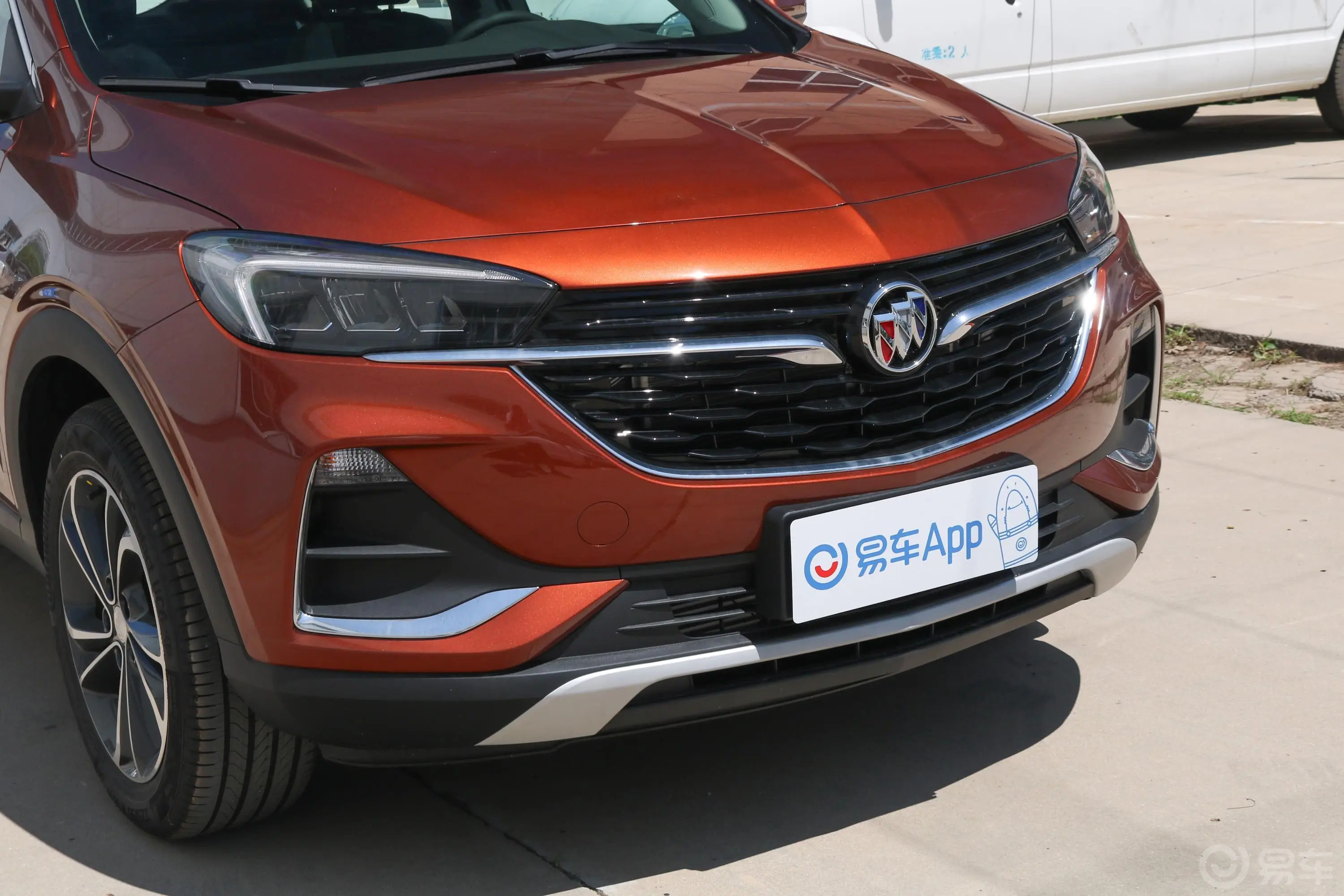 昂科拉GX20T CVT 两驱 豪华型外观