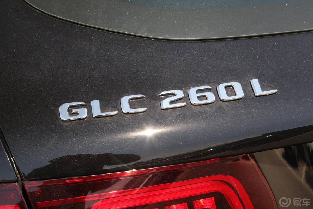 奔驰GLCGLC 260 L 4MATIC 动感型外观