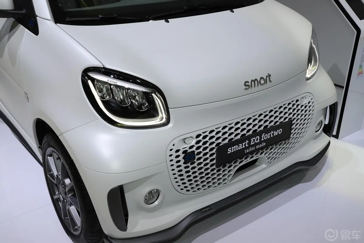 smart fortwo EQ