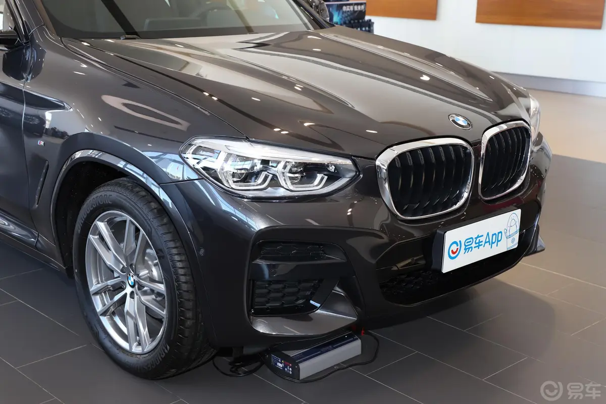 宝马X4xDrive25i M运动套装外观