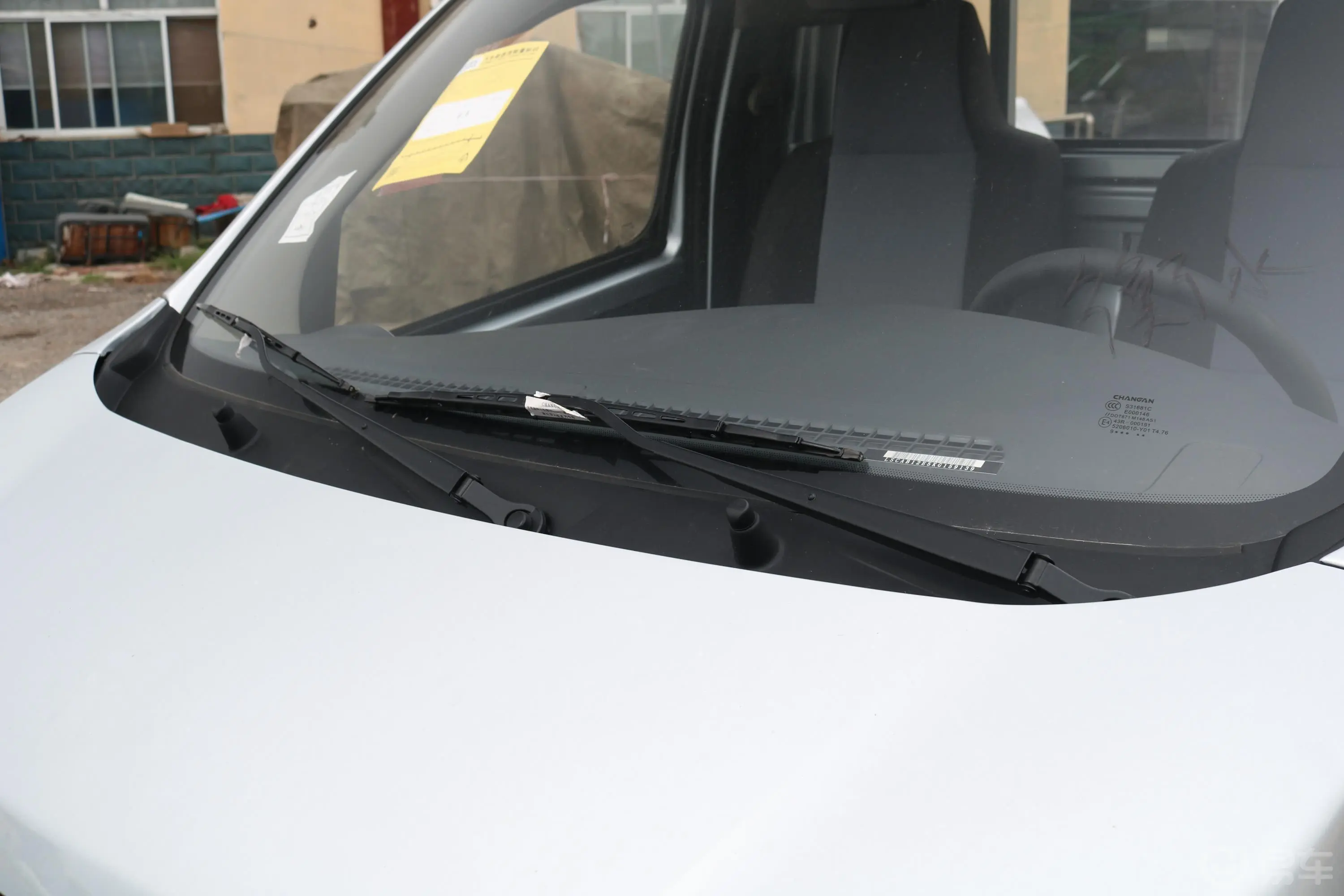 长安星卡1.5L 单排 仓栅车标准版雨刷器