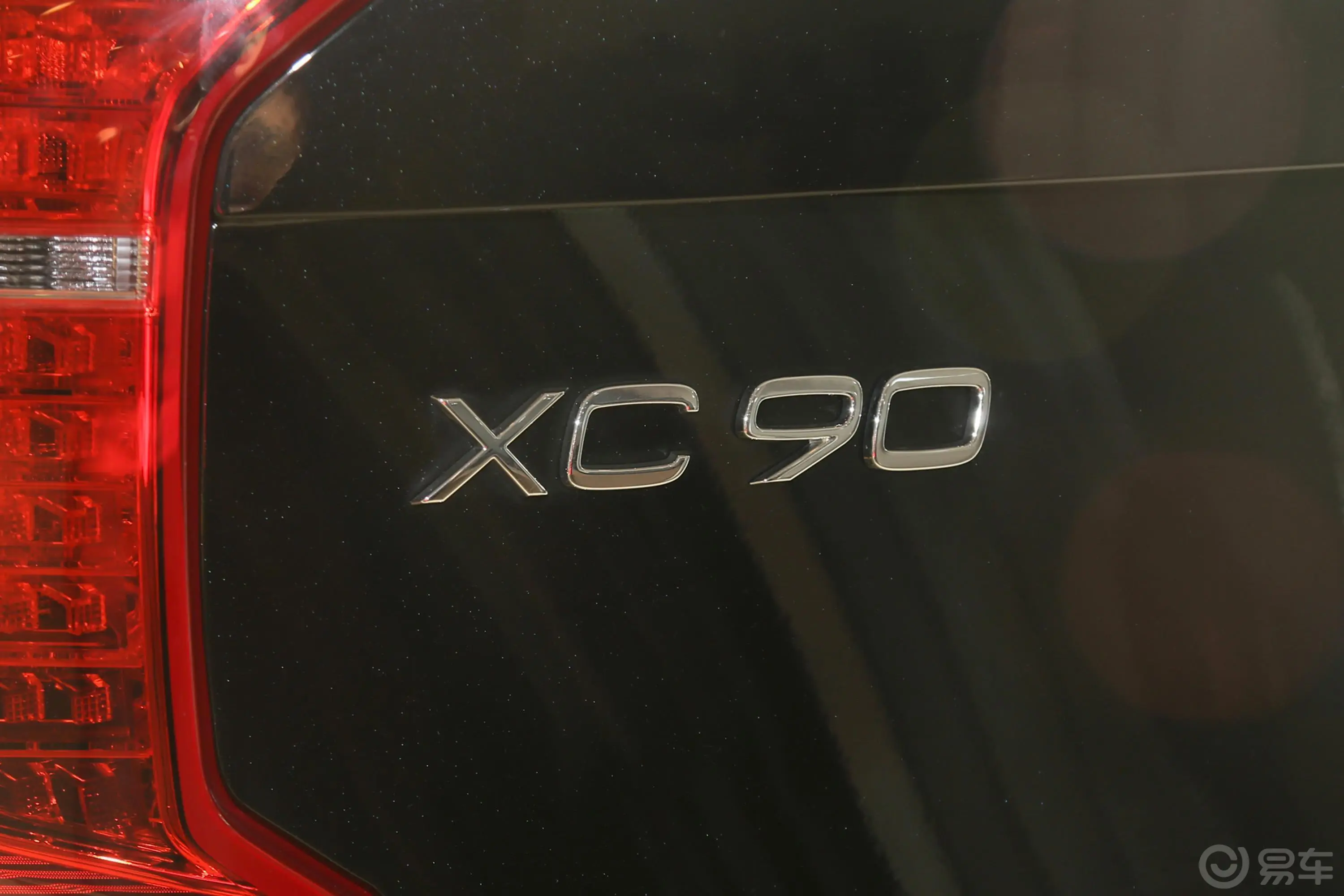 沃尔沃XC90T6 智逸豪华版 7座外观