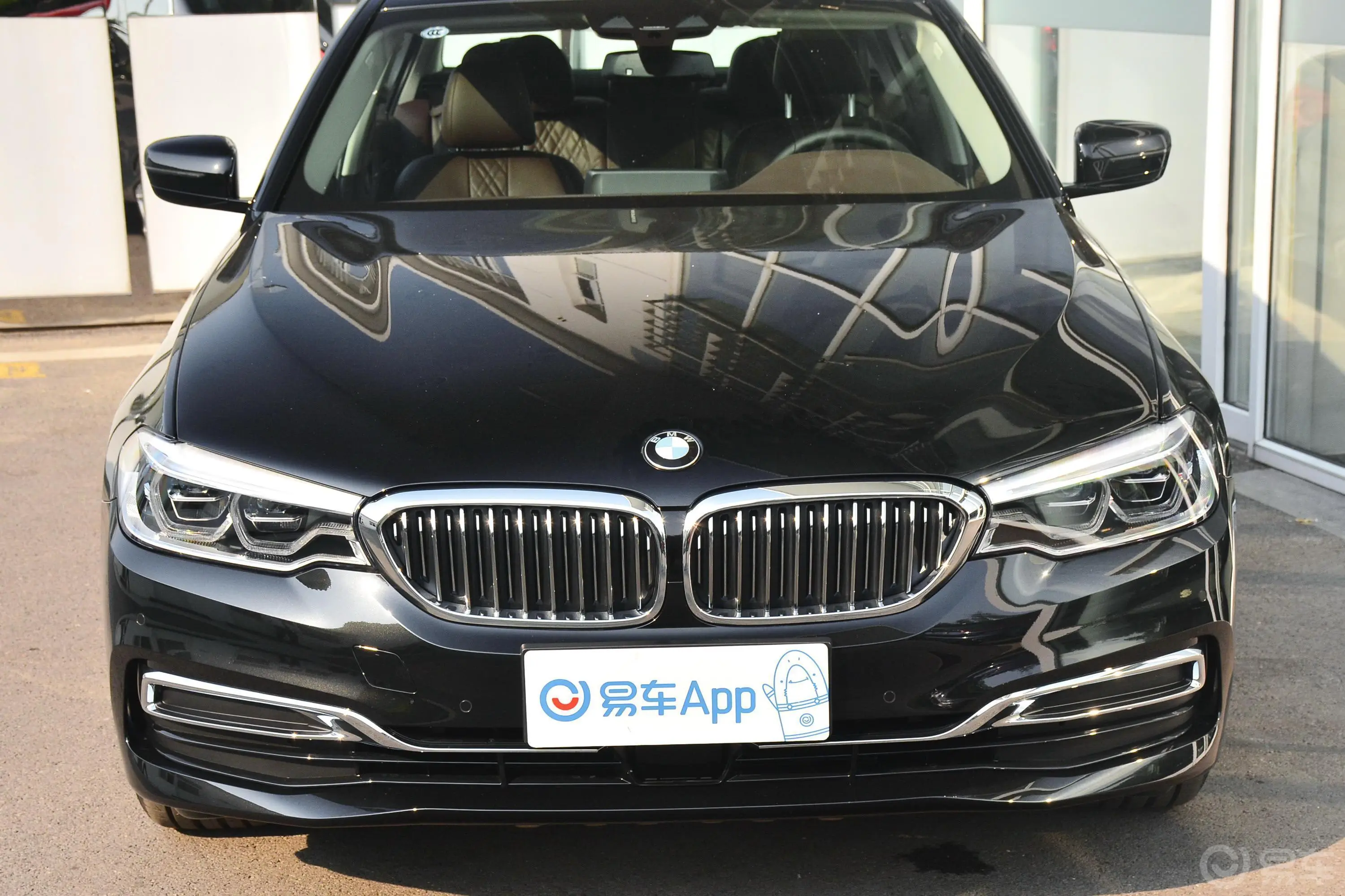 宝马5系530Li xDrive 豪华套装外观