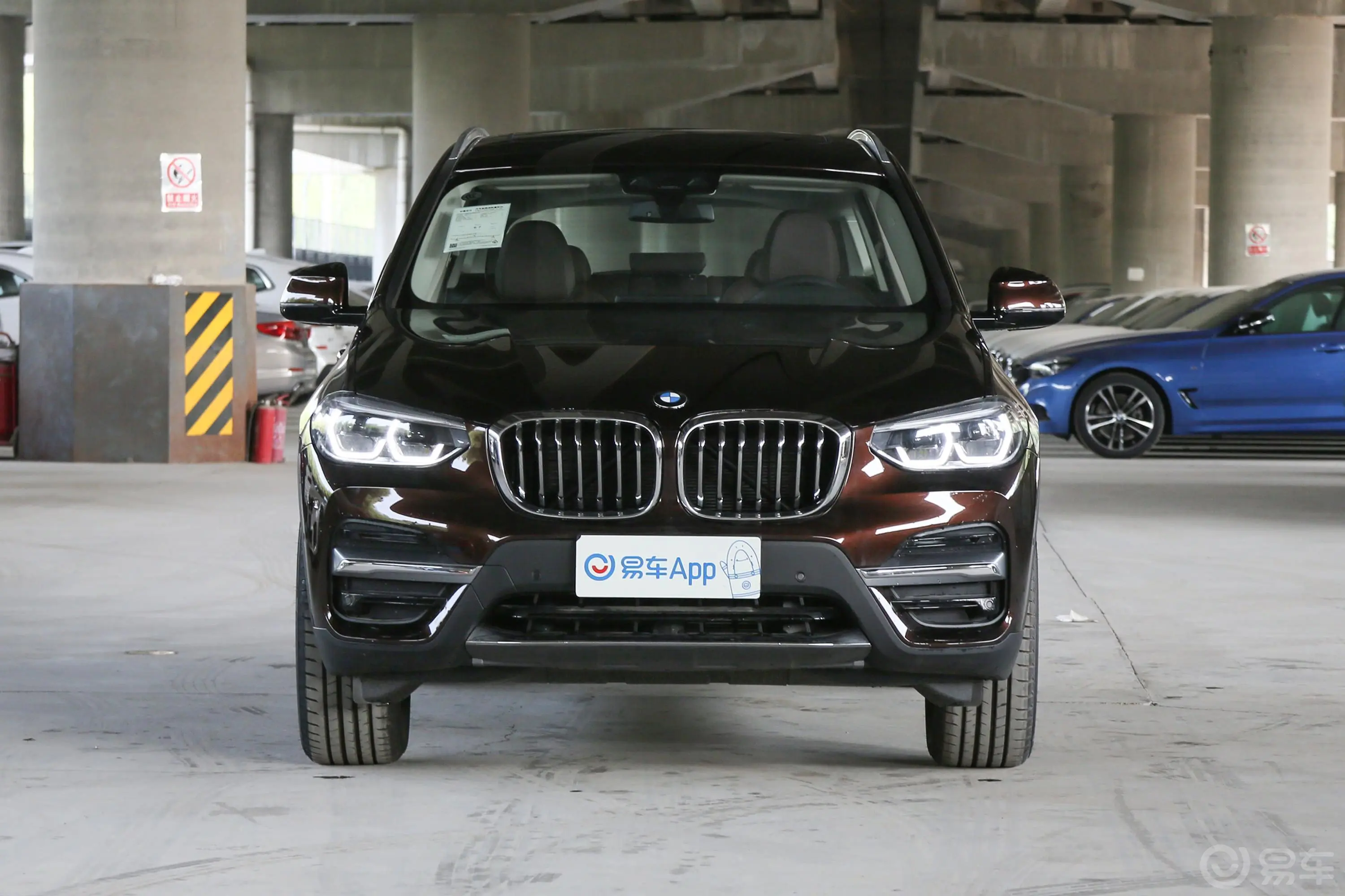 宝马X3xDrive 28i 豪华套装外观