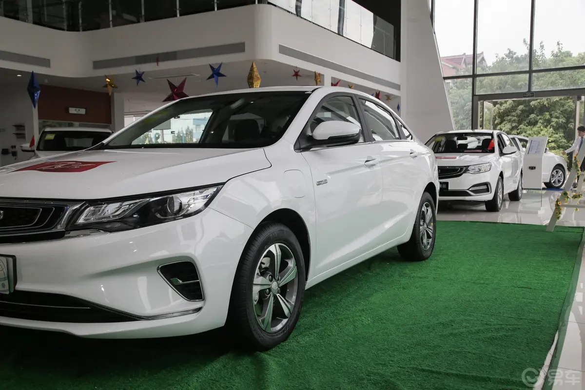 帝豪GL PHEV1.5TD 双离合 智悦型外观