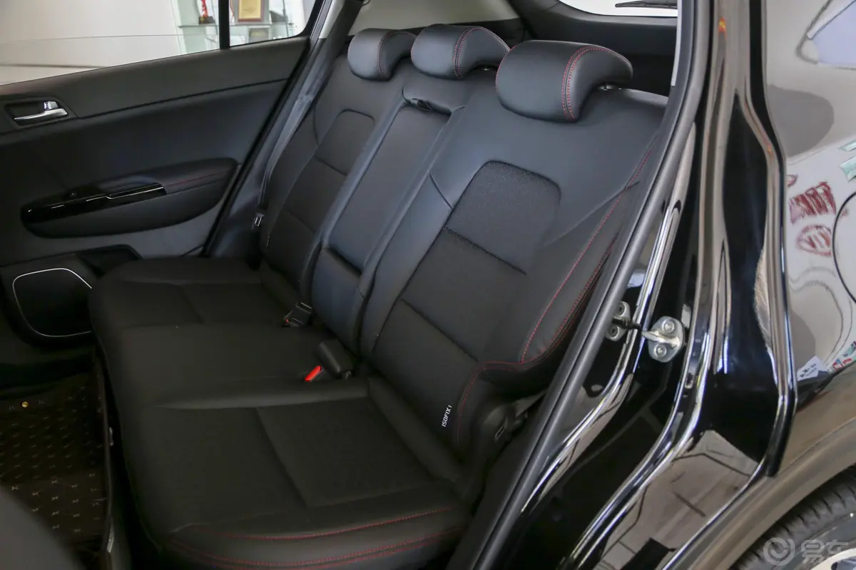 起亚KX52.0L 手自一体 两驱 舒适版后排座椅