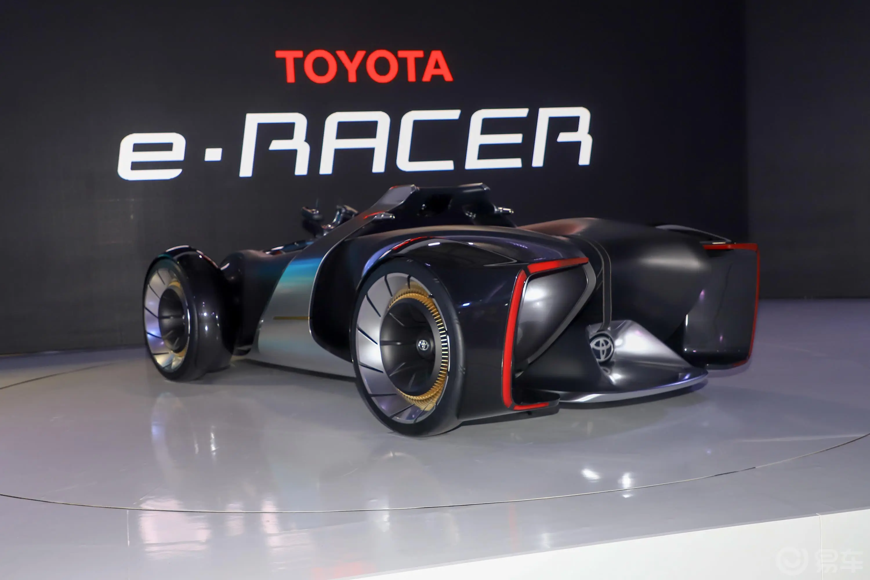 丰田e-RACER