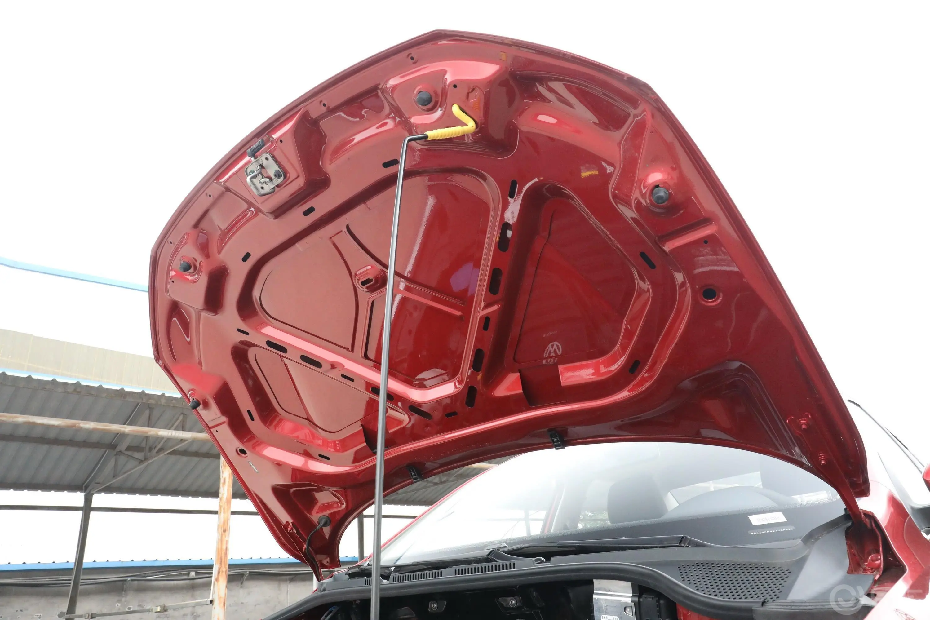 捷达VA31.5L 自动 荣耀版发动机舱盖内侧