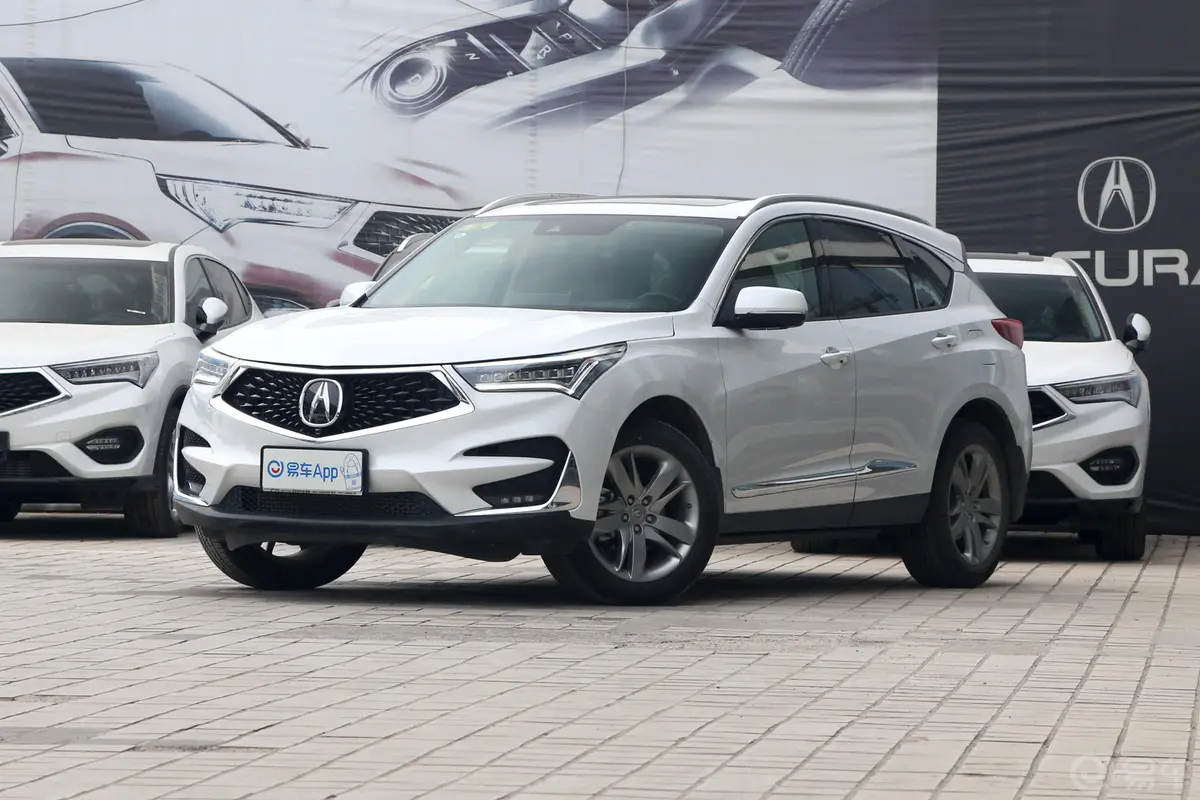 讴歌RDX2.0T 手自一体 四驱 钻享版 国VI侧前45度车头向左水平