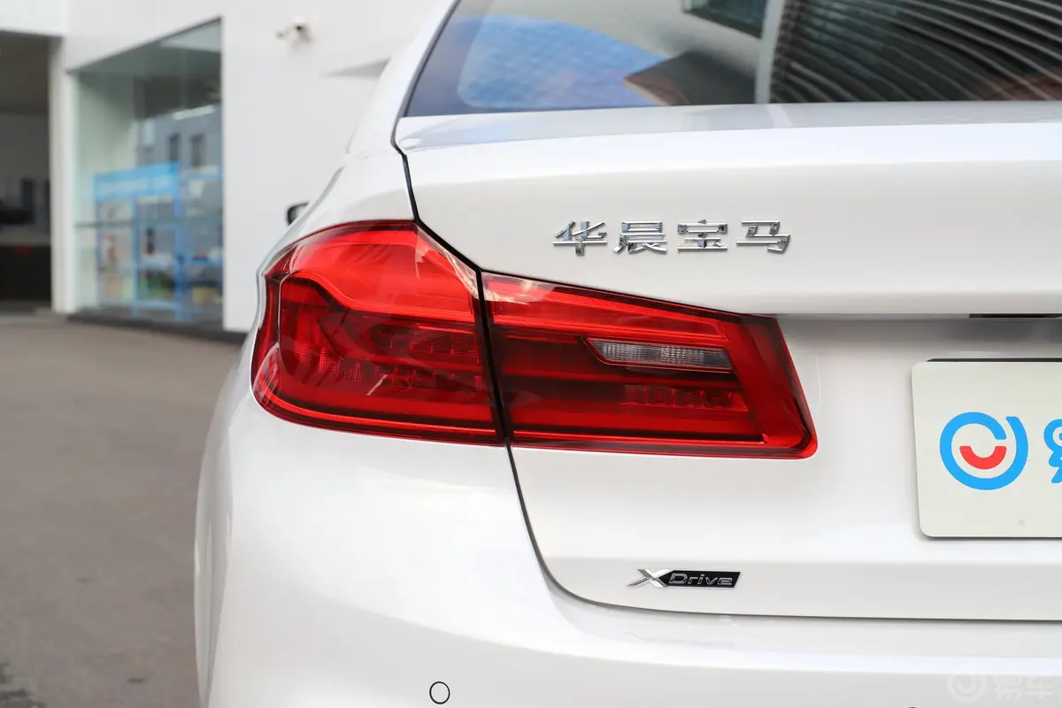 宝马5系530Li xDrive M运动套装外观