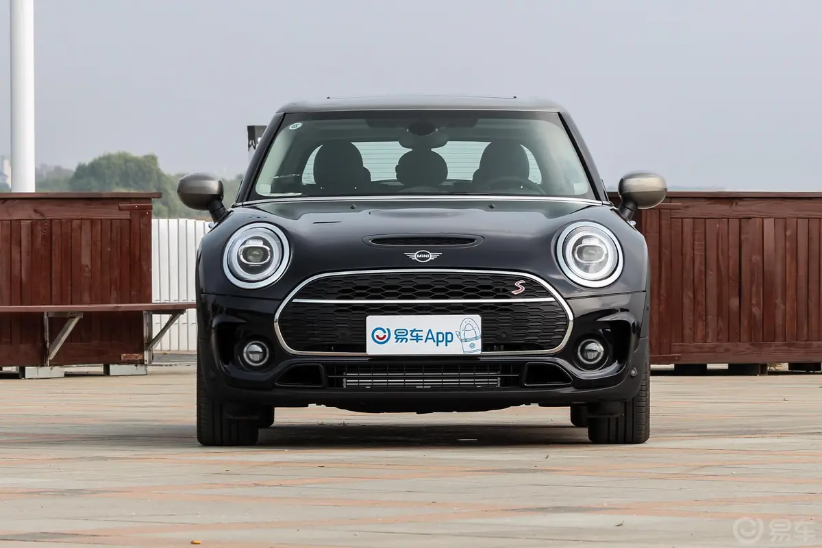 MINI CLUBMAN2.0T COOPER S外观