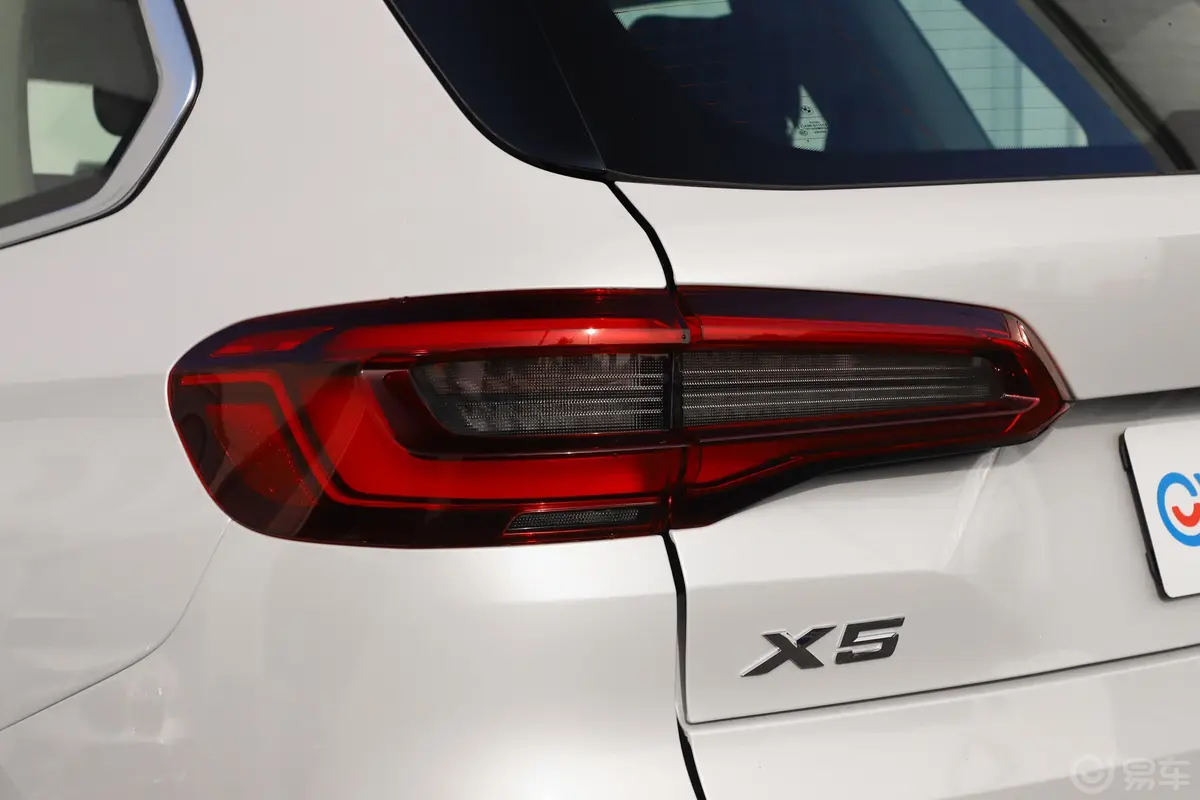 宝马X5(进口)xDrive30i M运动套装外观