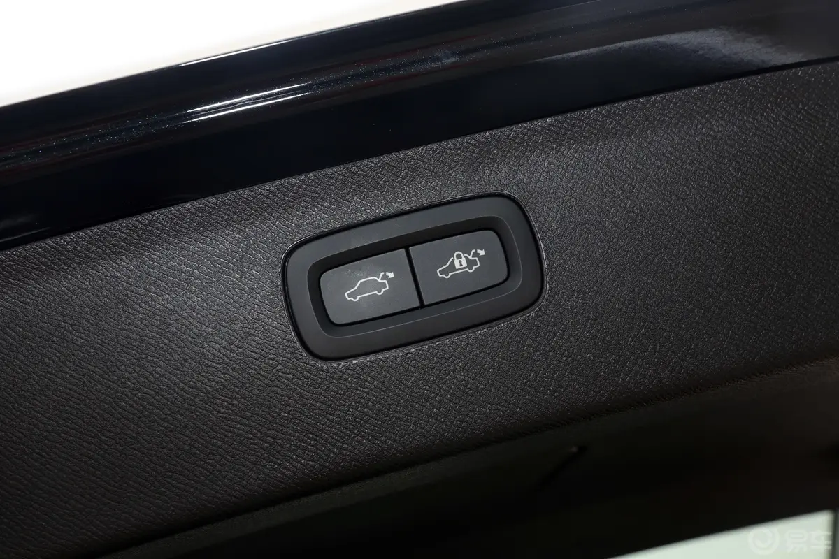沃尔沃XC90T5 智行豪华版 7座电动尾门按键（手动扶手）