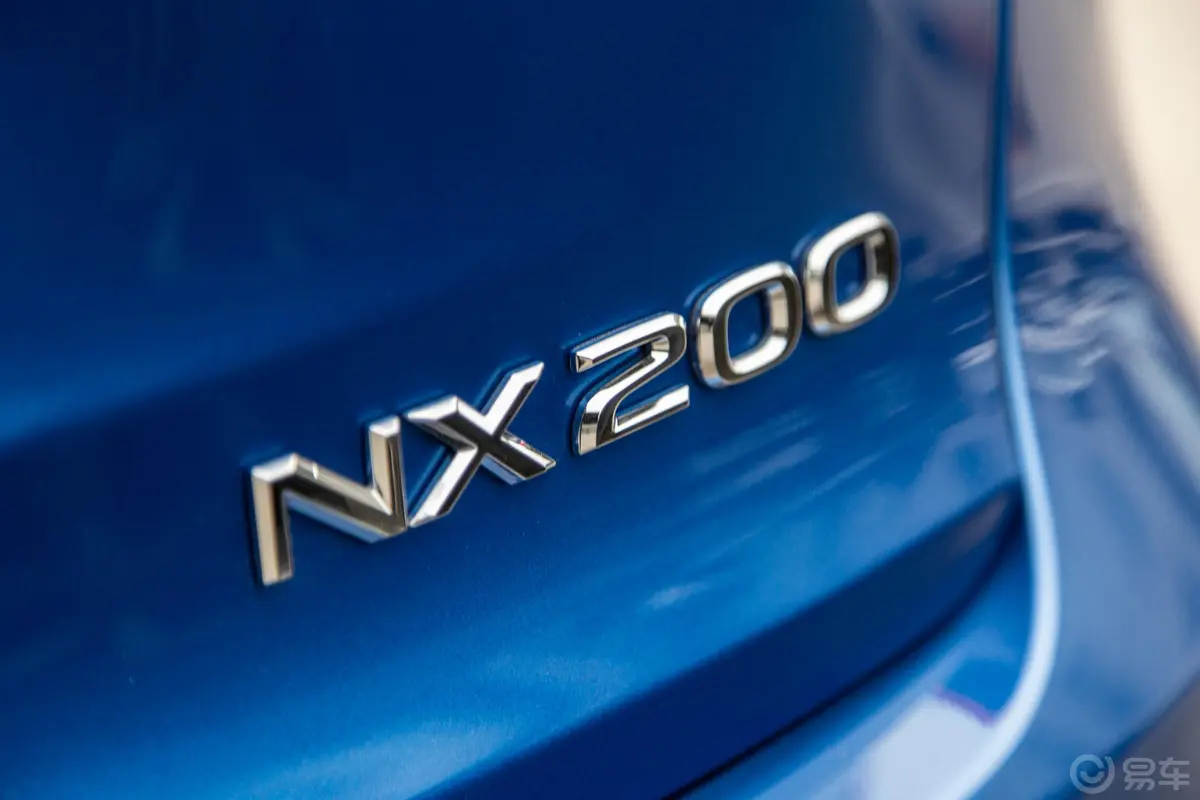 雷克萨斯NX200 四驱 锋尚版 国VI外观