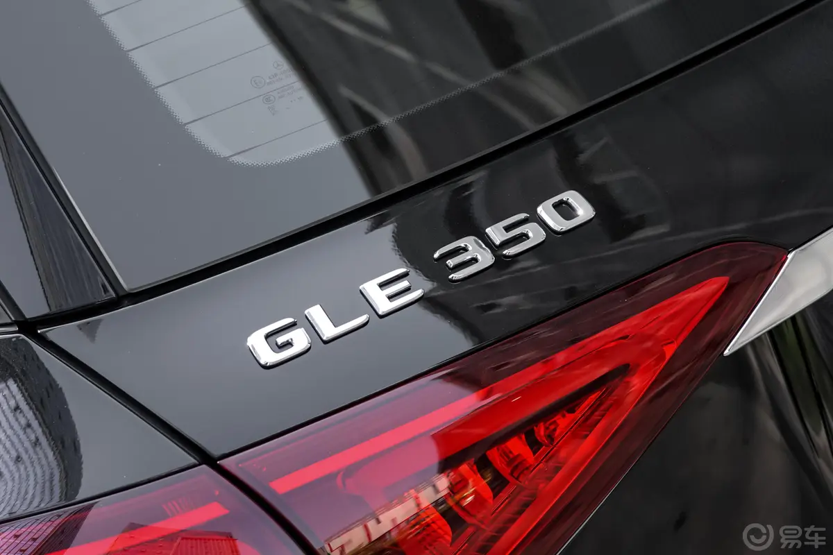 奔驰GLEGLE 350 4MATIC 时尚版外观