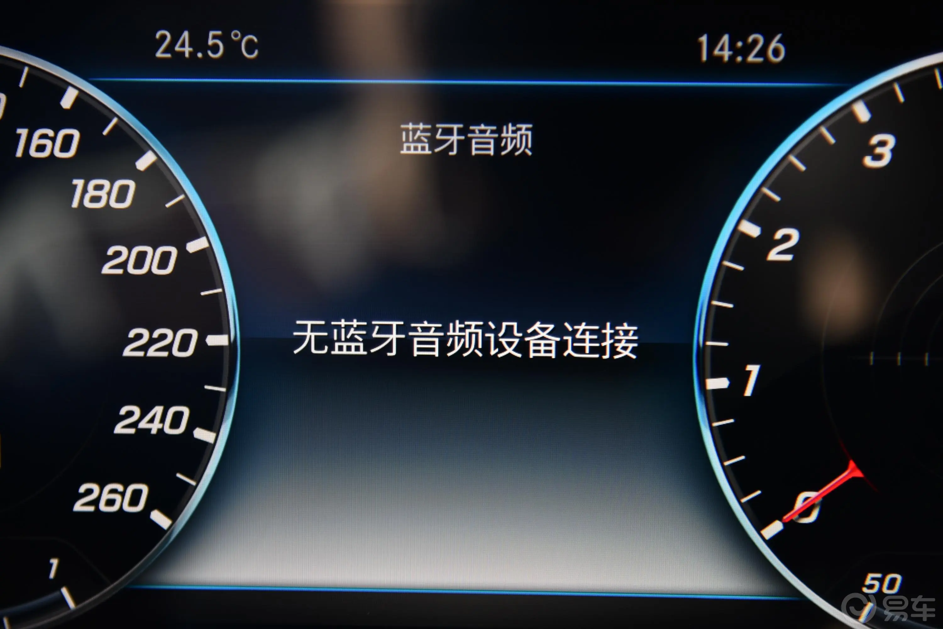 奔驰E级E 350 L 4MATIC 运动轿车内饰