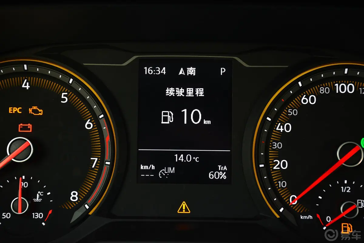 途岳280TSI 双离合 两驱 豪华版 国V内饰