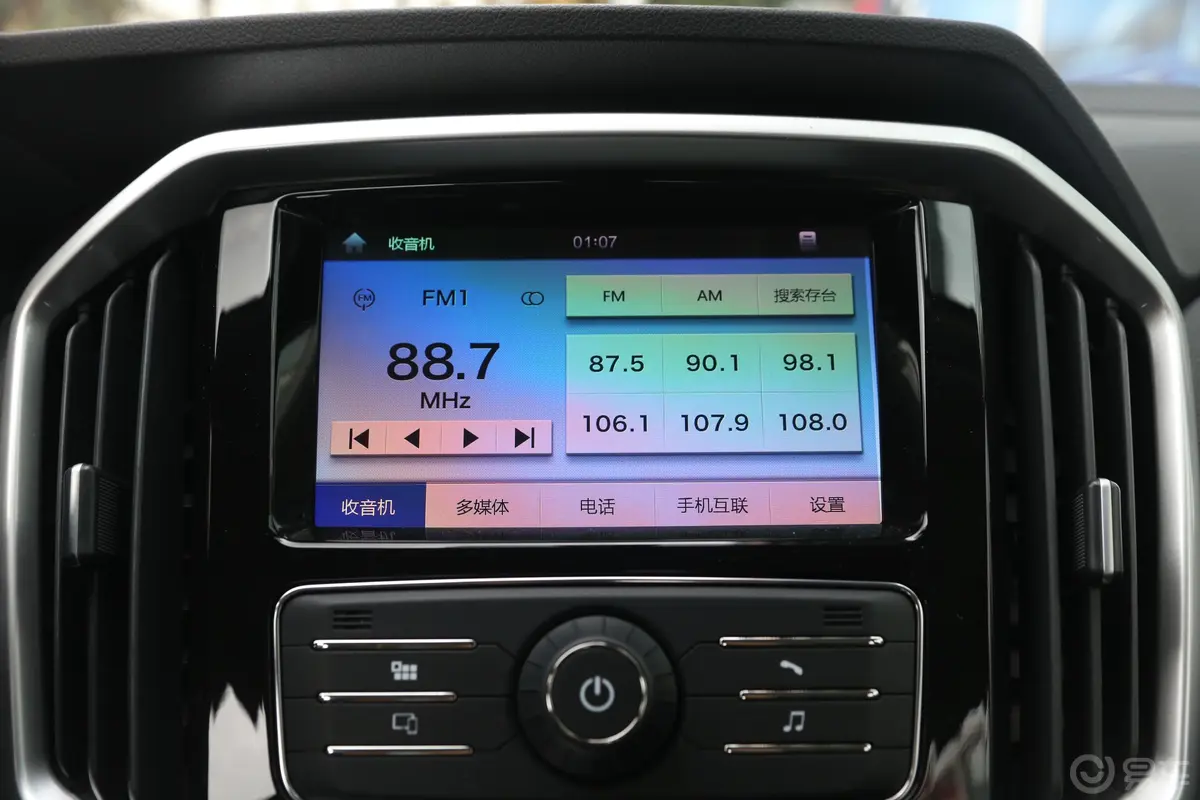 驭胜S3502.0T 手自一体 四驱 豪华天窗版 5座 柴油内饰