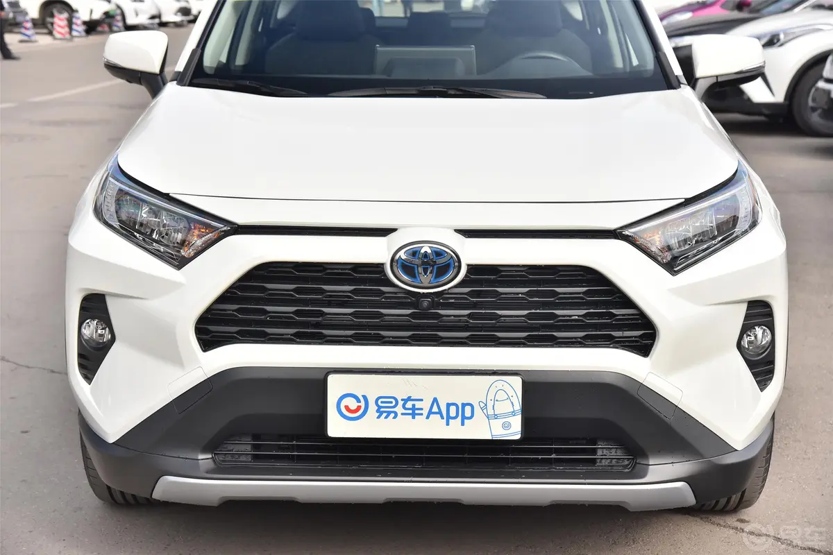 RAV4荣放双擎 2.5L E-CVT 两驱 精英版外观