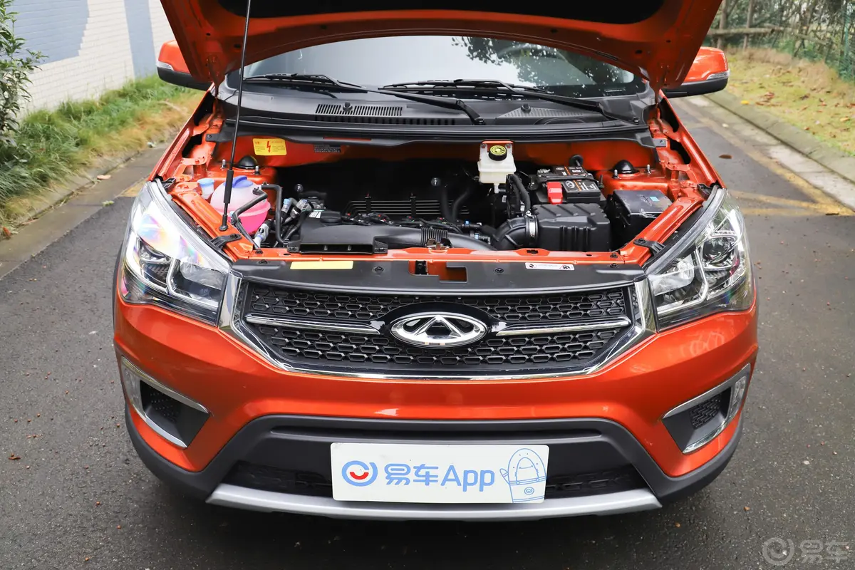 瑞虎3x质享版 1.5L CVT 豪华型发动机舱整体