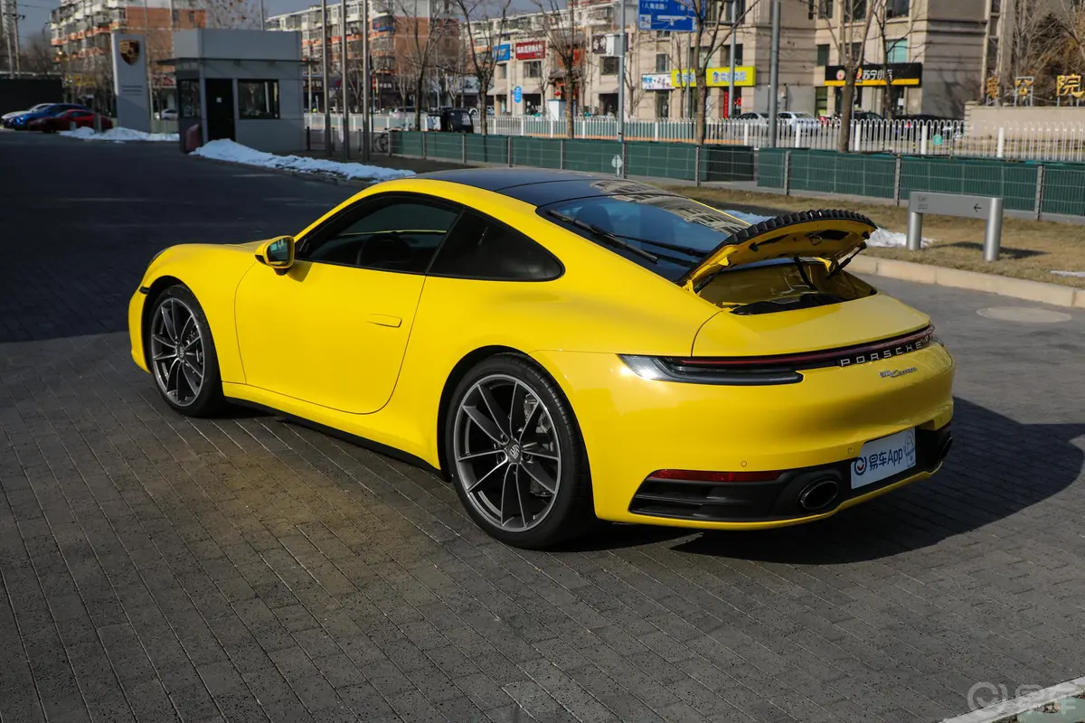 保时捷911Carrera 3.0T空间