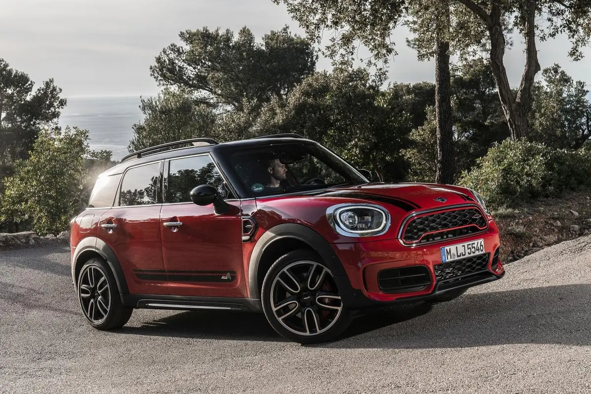 MINI JCW COUNTRYMAN