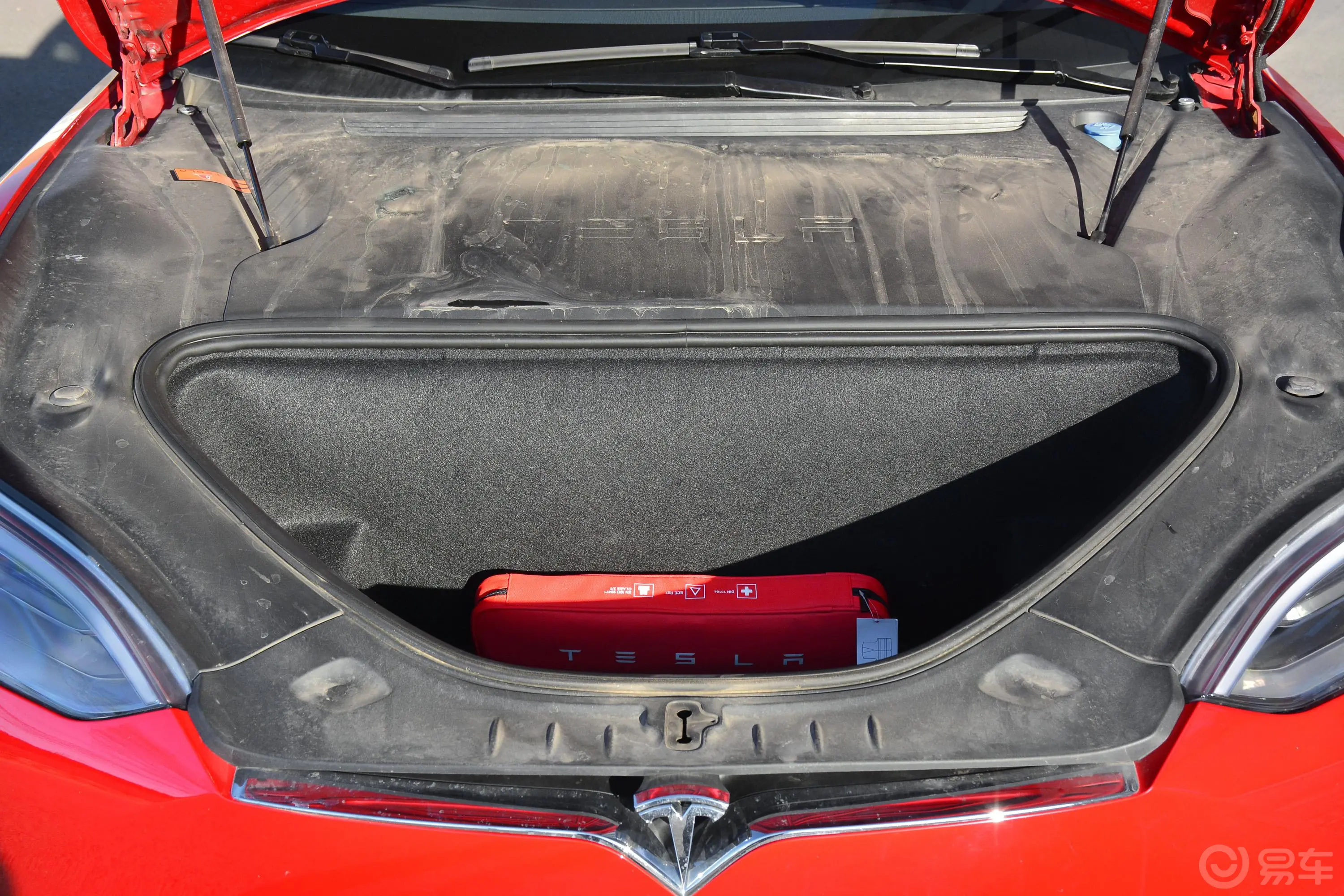Model S长续航版外观