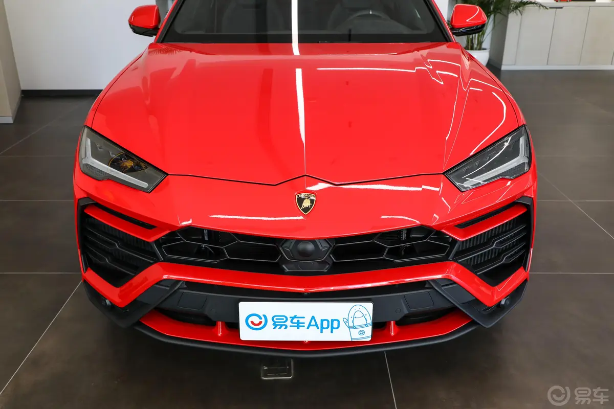 Urus4.0T V8外观