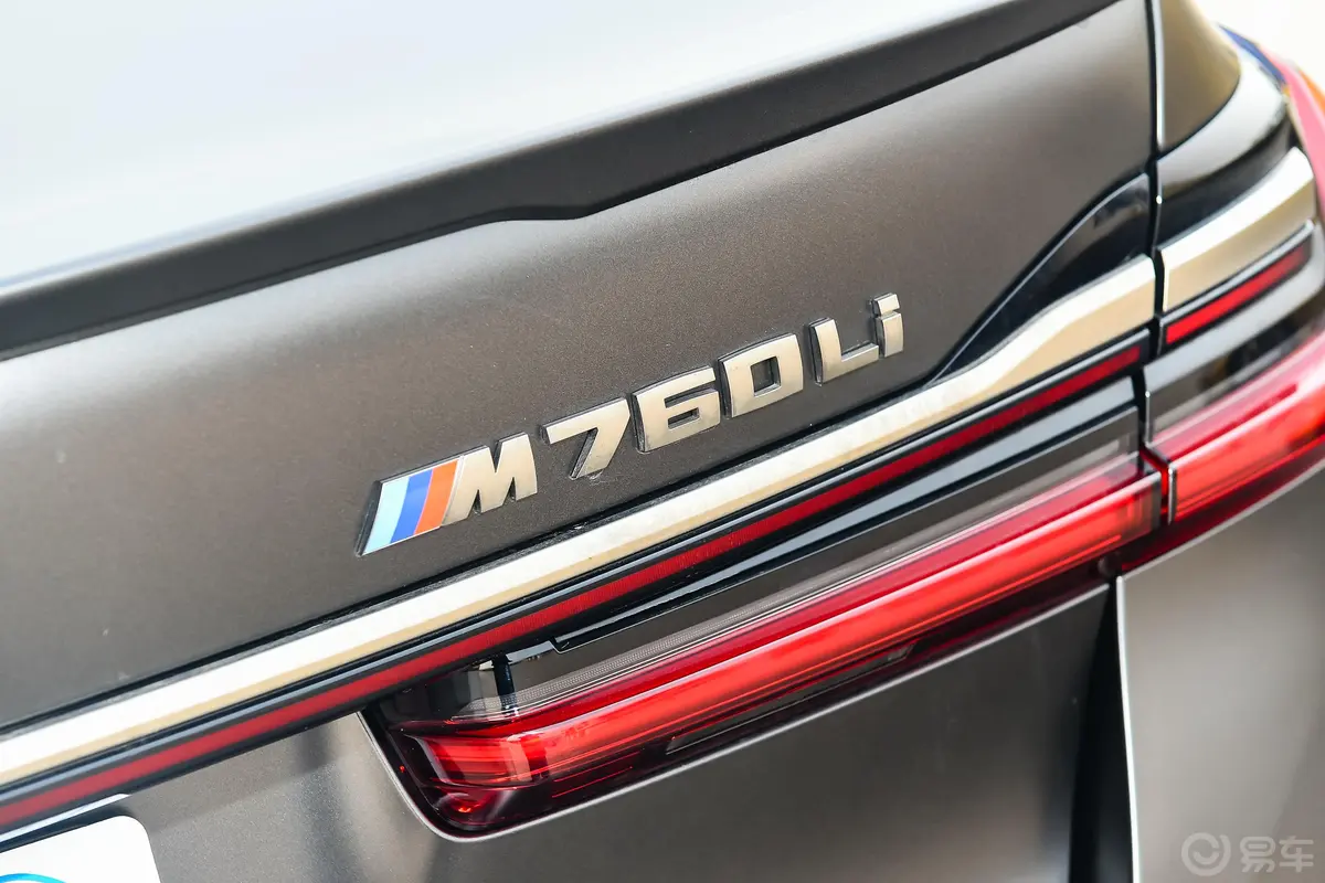 宝马7系改款 M760Li xDrive V12 运动套装外观