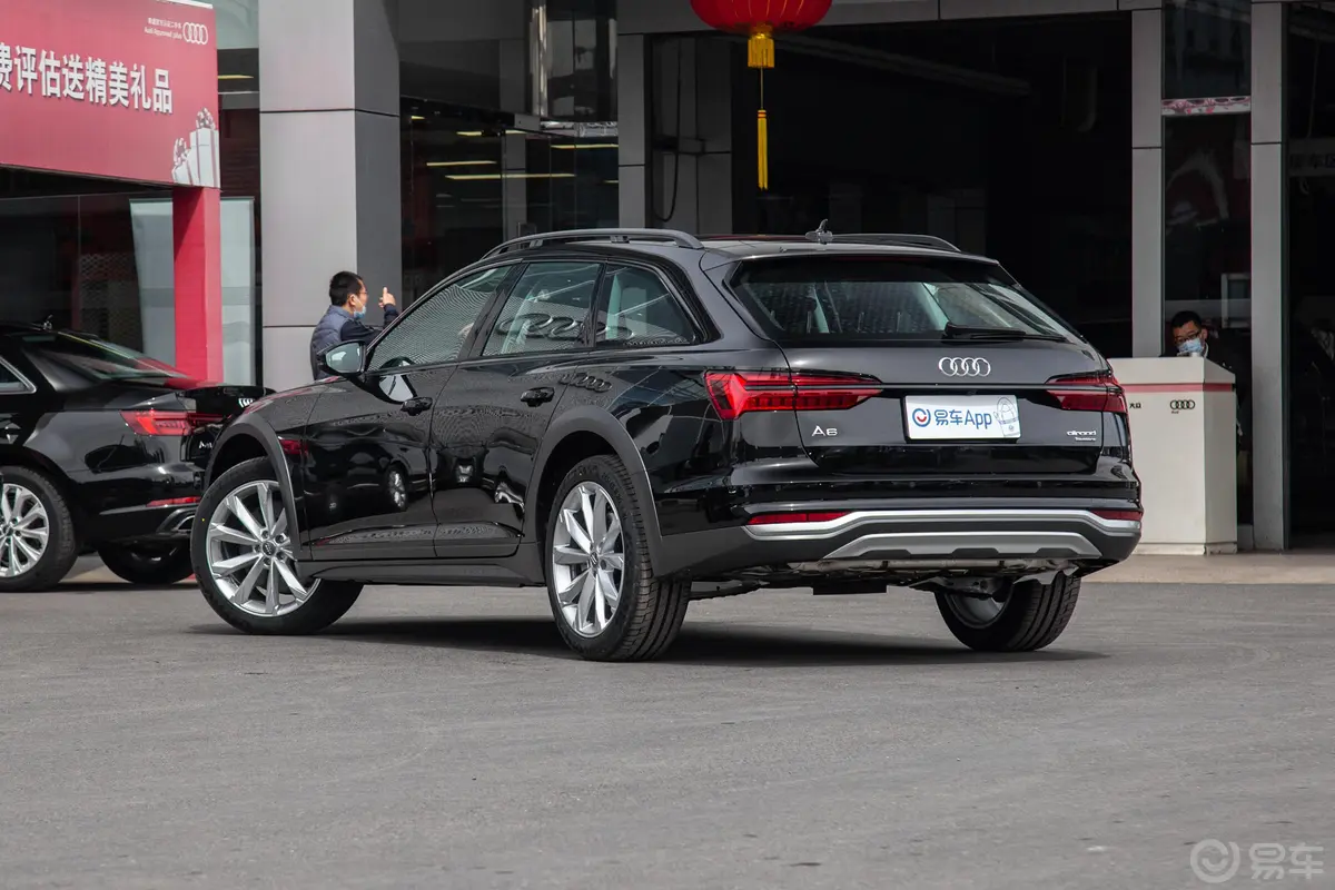 奥迪A6Allroad quattro 探索家 55 TFSI 尊享越野型外观