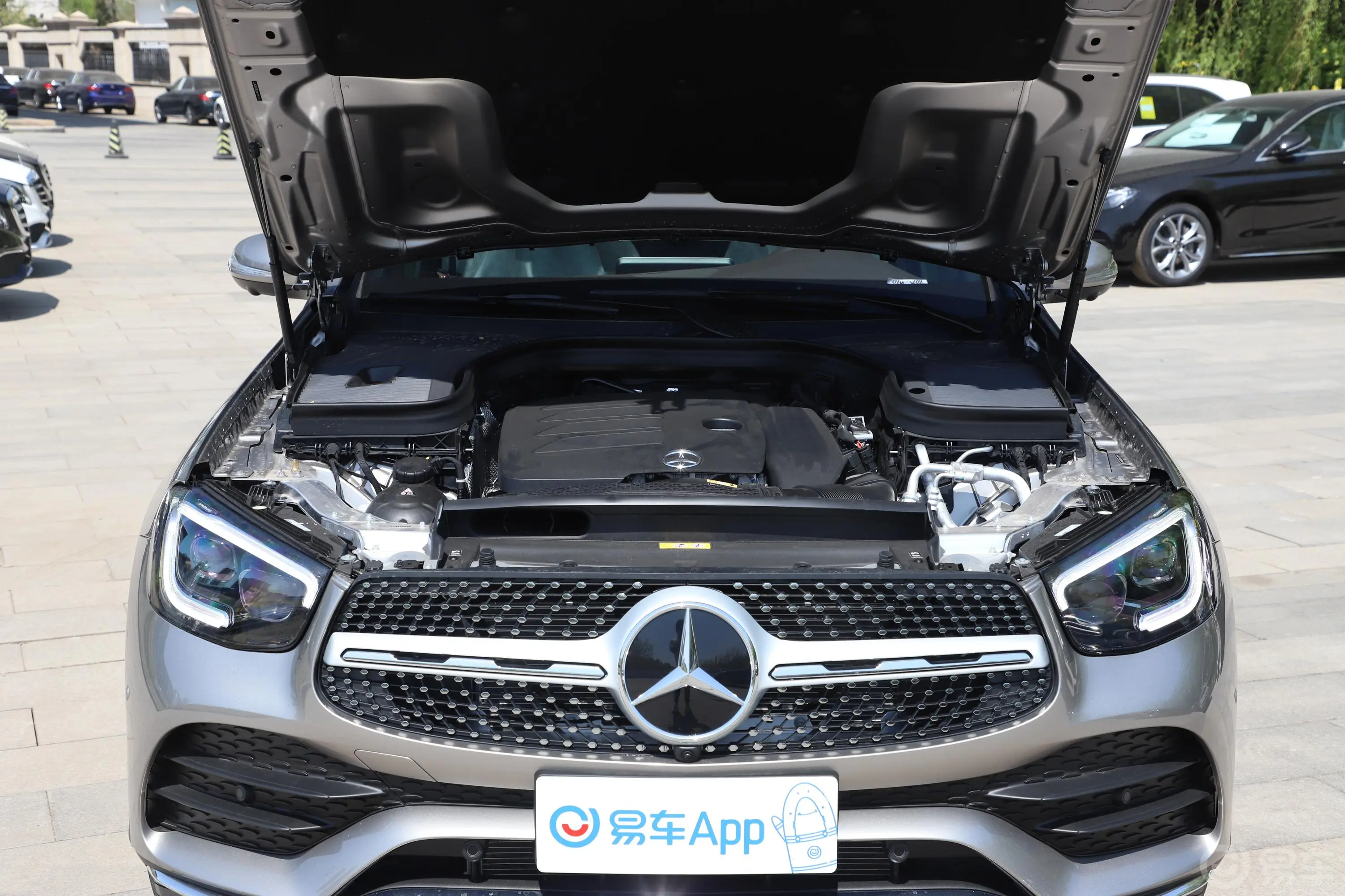 奔驰GLC改款 GLC 300 L 4MATIC 豪华型发动机舱整体