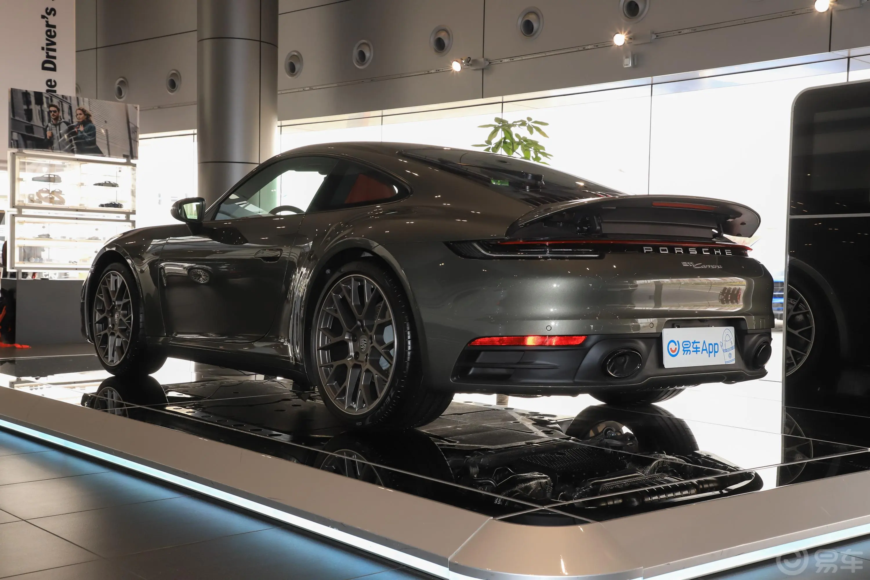 保时捷911Carrera 3.0T外观