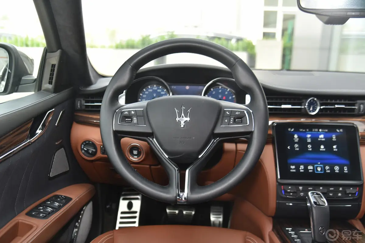 Quattroporte430Hp 豪华版 国VI方向盘