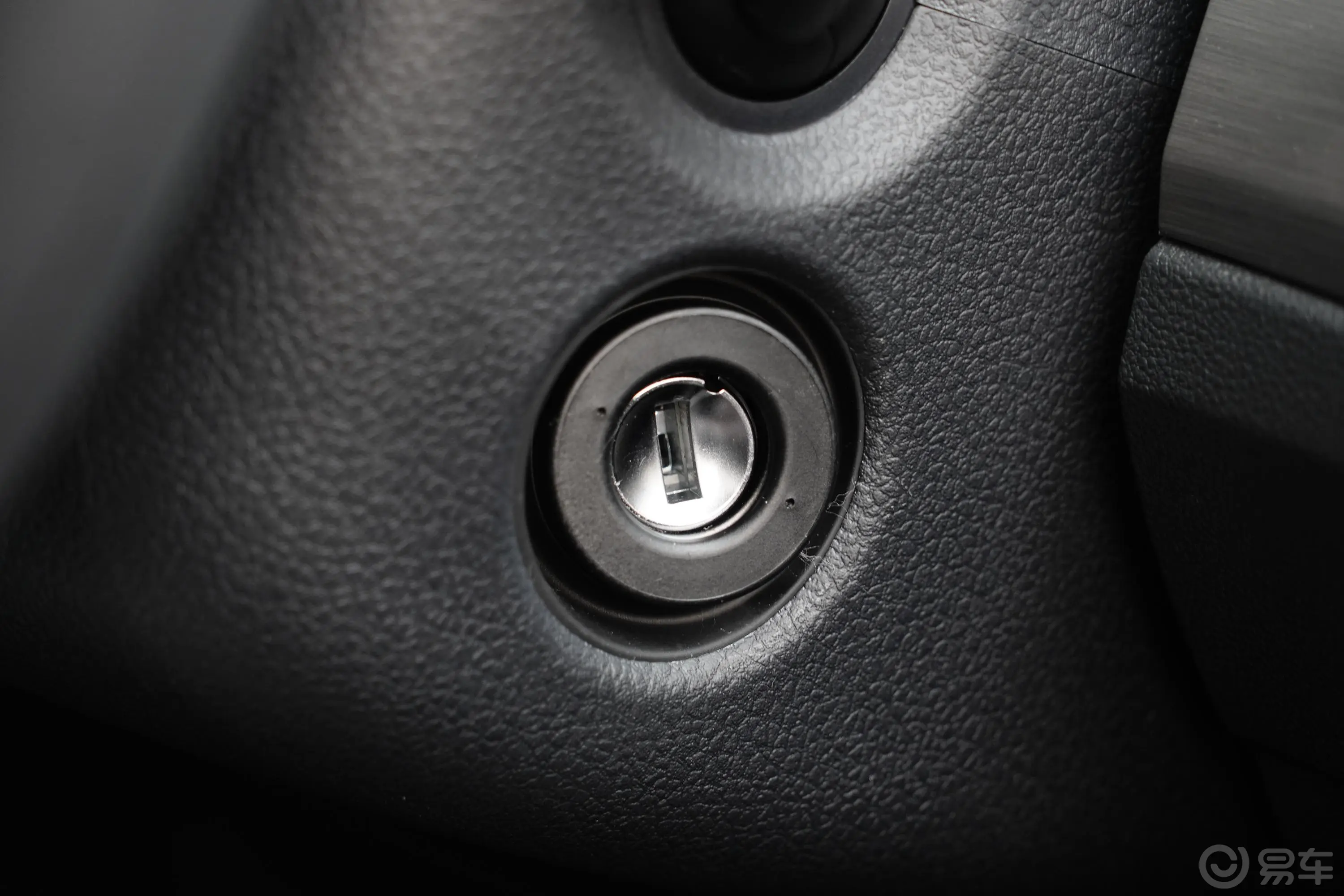 朗逸启航 1.5L 自动舒适版 国VI钥匙孔或一键启动按键